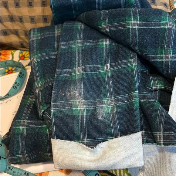 Frank & Eileen Tee Lab pullover hoodie. Length 21” Armpit to Armpit 21.5” Size M - Picture 12 of 12